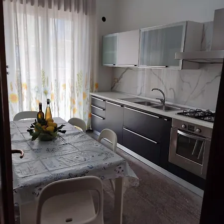 Residenza Regina Margherita, Apud Montes * Pimonte