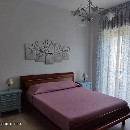 Residenza Regina Margherita, Apud Montes * Pimonte