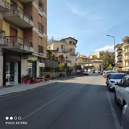Residenza Regina Margherita, Apud Montes *